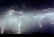 Trei regiuni din țară, sub cod portocaliu de instabilitate atmosferică