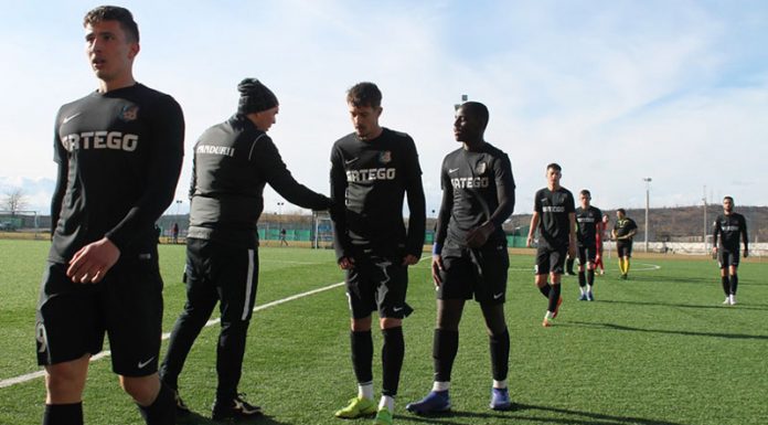 Pandurii joacă mai mult ,,în birouri”