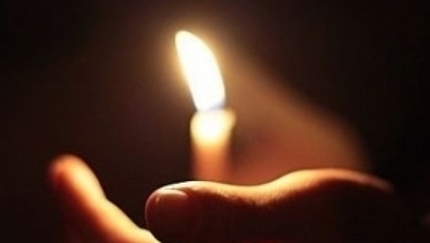 Lumina Sfântă de la Ierusalim ajunge astăzi în România