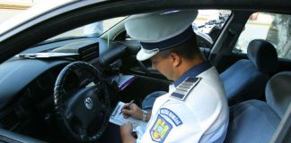 La volan, cu permisul suspendat