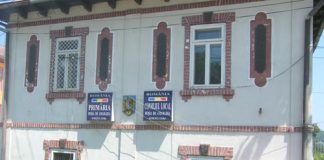 Primărie dotată cu panouri fotovoltaice