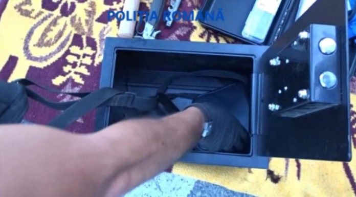 În trafic! Arsenal de arme, depistat într-o mașină a unui cetățean în Târgu-Jiu