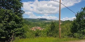 Drumul spre școală, asfaltat pentru prima dată