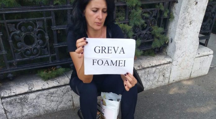 Profesoară de la Colegiul Tehnic Motru, în greva foamei la Ministerul Educației