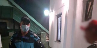 Un turist din Brașov, aflat la Rânca, a găsit un portofel cu bani și carduri