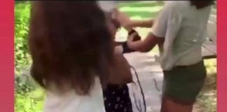 Un nou video șocant: O fetiță de 8 ani, bătută de două tinere