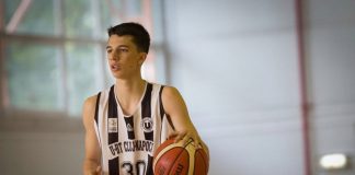 Gorjeanul Șomăcescu vrea să fie al doilea român din NBA