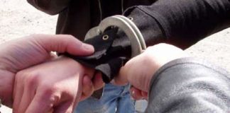 Tânăr reținut pentru mai multe furturi