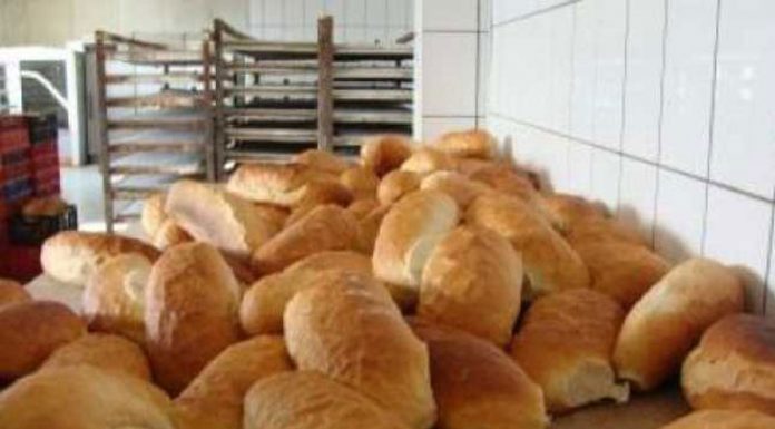 Mii de pâini, confiscate de polițiști, dar și societăți comerciale amendate