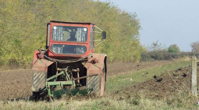 Agricultura pe înțelesul tuturor – Făceți-vă un mare bine, arați terenul toamna