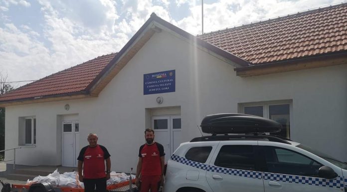 Donație de cărți din partea Salvamont Gorj