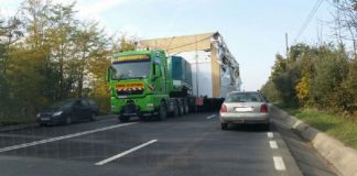 CNAIR: Vehicul cu un echipament industrial pe DN 66