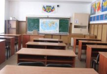 Școli închise de alegeri