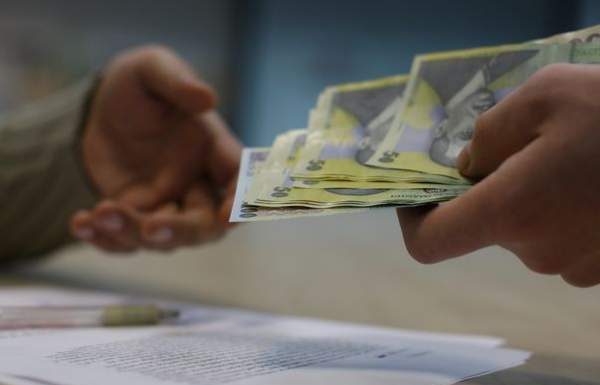 Ultimele zile de depunere a cererilor pentru ,,Bani de liceu”