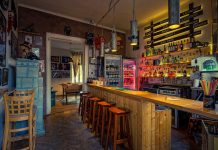 Mai multe restaurante și baruri din Gorj, amendate de inspectorii DSVSA