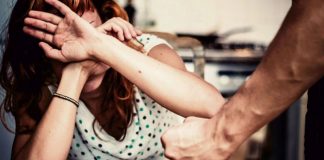 De Sfânta Maria, o femeie agresată de soț a cerut ajutorul polițiștilor