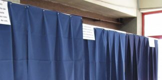 Cabine de vot special amenajate pentru alegătorii cu stare febrilă