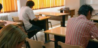 Au început înscrierile la examenul de definitivare în învățământ