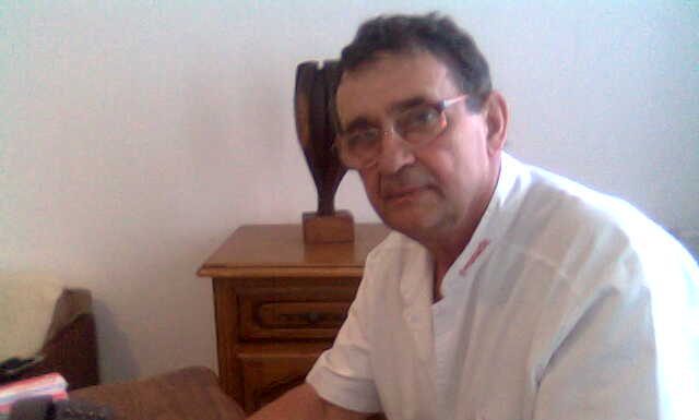 Educaţia…şi Lecţia de viaţă – Doctorul Cornel Munteanu rămâne mereu tânăr şi prescrie numai reţete cu «Stropi de haz»!