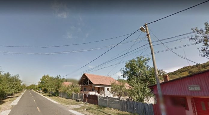 Becuri cu led pe ulițele din comuna Drăgotești