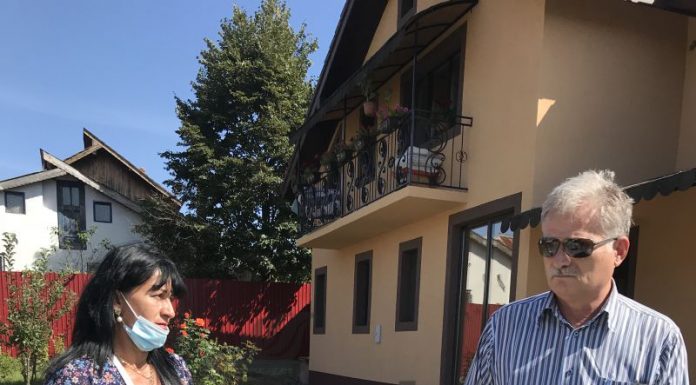 VIDEO: Mega scandal la Dănești! Fost polițist bătut constant de un vecin!!!