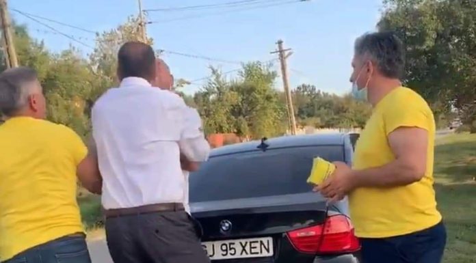 Video: Scandal la Slivilești! Îmbrânceli între candidatul PNL și primarul PSD!