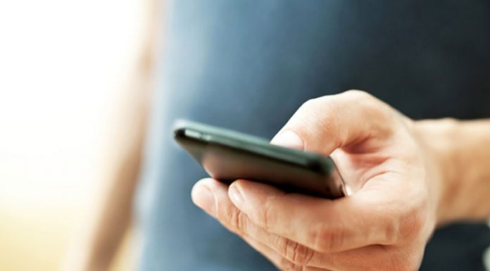 Amendat după ce a sunat la 112 – A reclamat faptul că un bărbat face campanie în ziua alegerilor