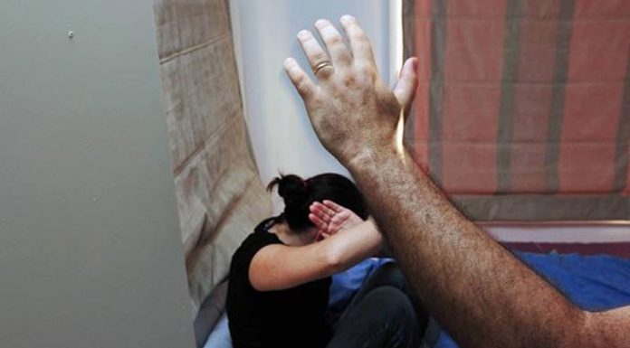 A sunat la 112, după un scandal cu socrul său