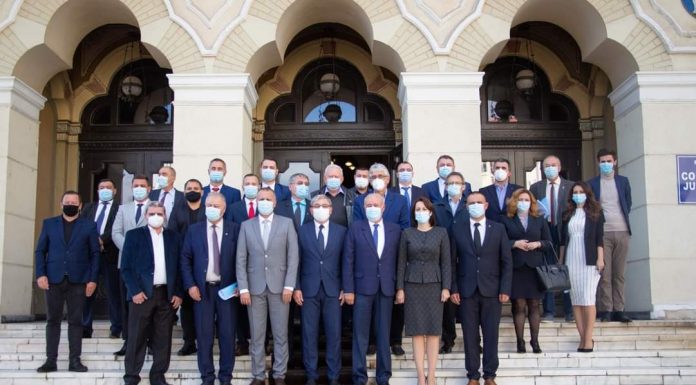 Foto: Consilierii județeni au depus jurământul