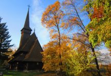 Elevii din Oltenia, așteptați să se înscrie la Festivalul-Concurs de poezie religioasă