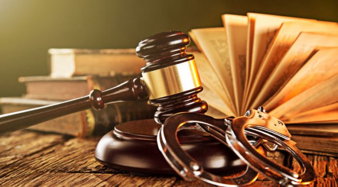 Condamnați pentru evaziune fiscală. Fier vechi cărat cu Matizul!