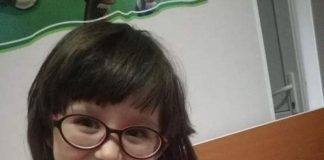 Iulia are cinci ani și se luptă cu leucemia! Comunitățile din Țânțăreni și Filiași și-au dat mâna să ajute fetița să învingă boala