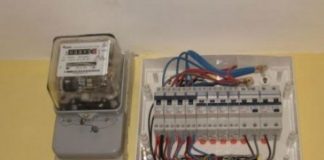 Tânără cercetată pentru furt de energie electrică