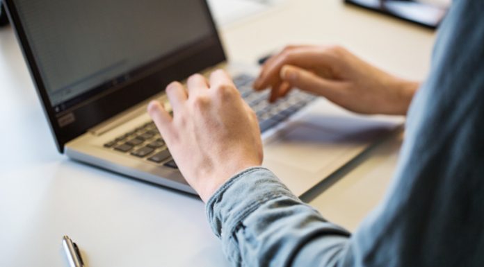 Strategia privind digitalizarea educației din România, în consultare publică