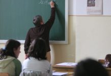 Salarizare progresivă în Educație. Cât primesc dascălii care ies la pensie