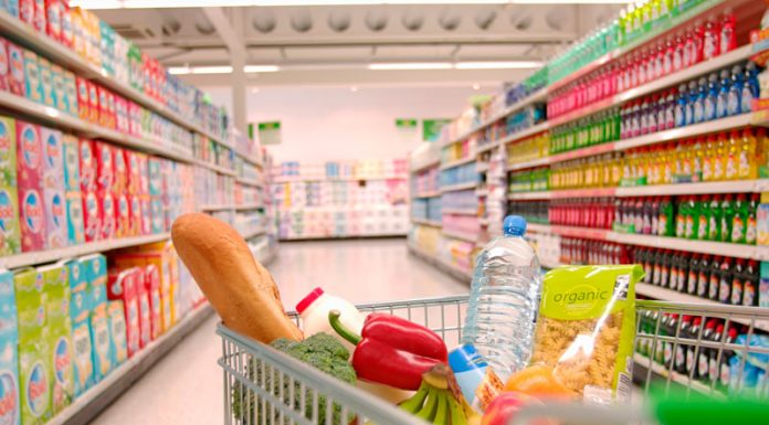 DSVSA: Amenzi de 22.000 de lei la un snack-bar și un supermarket