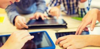 Licitație de 2 milioane lei pentru tabletele elevilor din Gorj