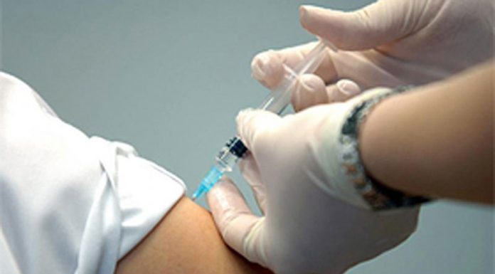 O nouă tranșă de vaccin antigripal a ajuns la DSP Gorj! Peste 3.000 de oameni s-au vaccinat