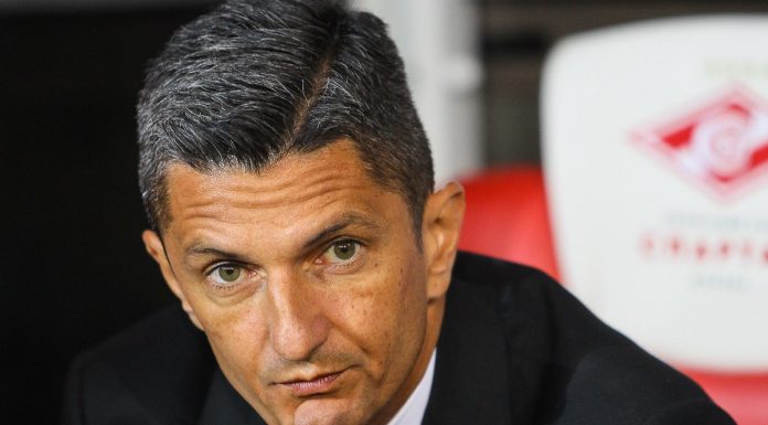 Cunoscut antrenor de fotbal, pozitiv la COVID-19