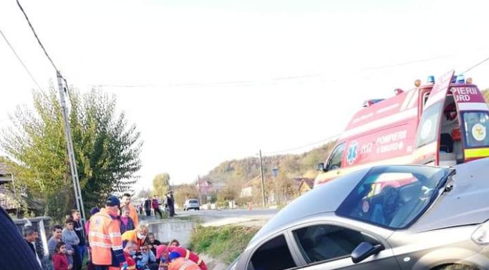 FOTO: Fetiță accidentată mortal la Văleni
