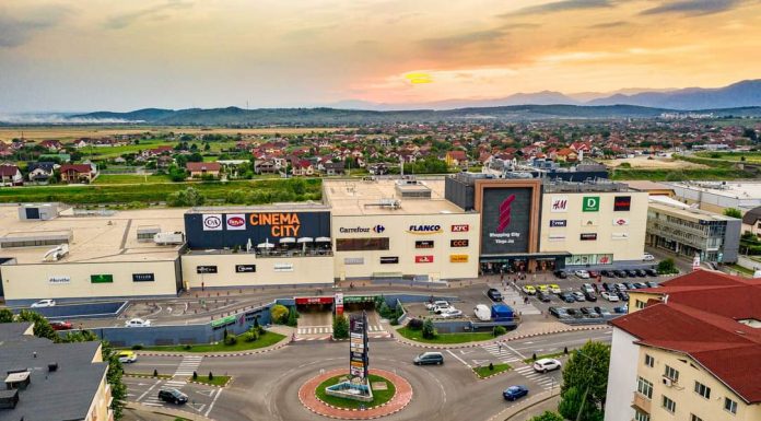 Magazinele din mall-ul din Târgu Jiu, închise de la ora 21:00