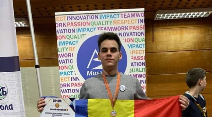 Licean din Târgu Jiu, medaliat cu bronz la o competiție internațională
