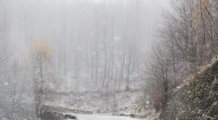 VIDEO: Ninge la Rânca! Drumarii acționează cu 6 utilaje