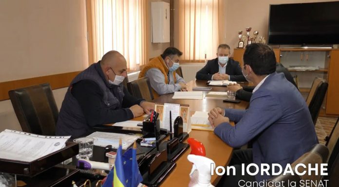 Ion Iordache, candidatul PNL Gorj la Senat, a pus la masa discuțiilor primarii PSD