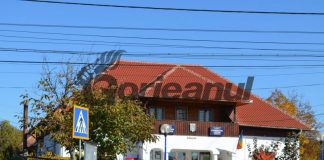 Licitație pentru masa caldă a elevilor din Scoarța, în linie dreaptă