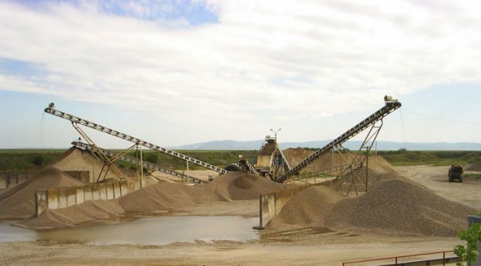 Exploatările forestiere, balastierele şi depozitele de deşeuri, monitorizate prin satelit