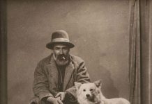 Fotografie cu Brâncuși și câinele său, vândută cu 14.000 de euro