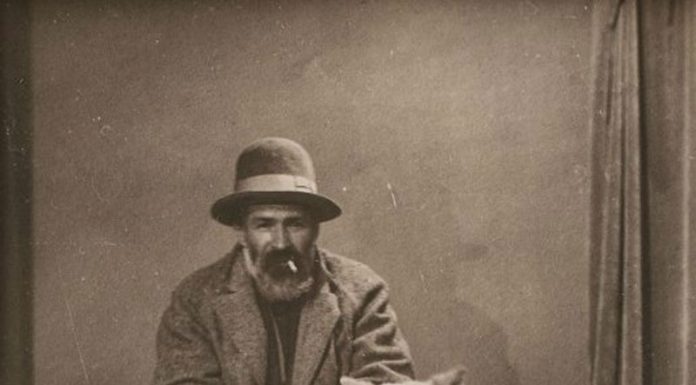 Fotografie cu Brâncuși și câinele său, vândută cu 14.000 de euro