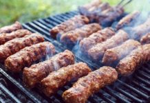 Rulotă de tip snack-bar și un magazin alimentar, amendate de inspectorii DSVSA Gorj