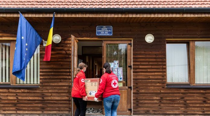 Crucea Roșie Română și Ariston Thermo România au donat Direcției de Asistență Socială și Protecția Copilului Gorj boilere performante